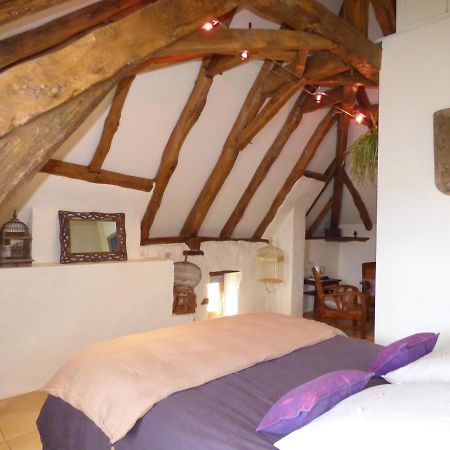 Britavit Bed and Breakfast Saint-Avit-Sénieur Eksteriør billede